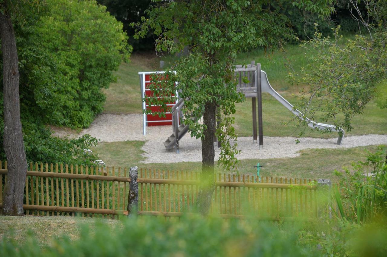 拜尔林利斯Jurahaus Hirschberg公寓 外观 照片