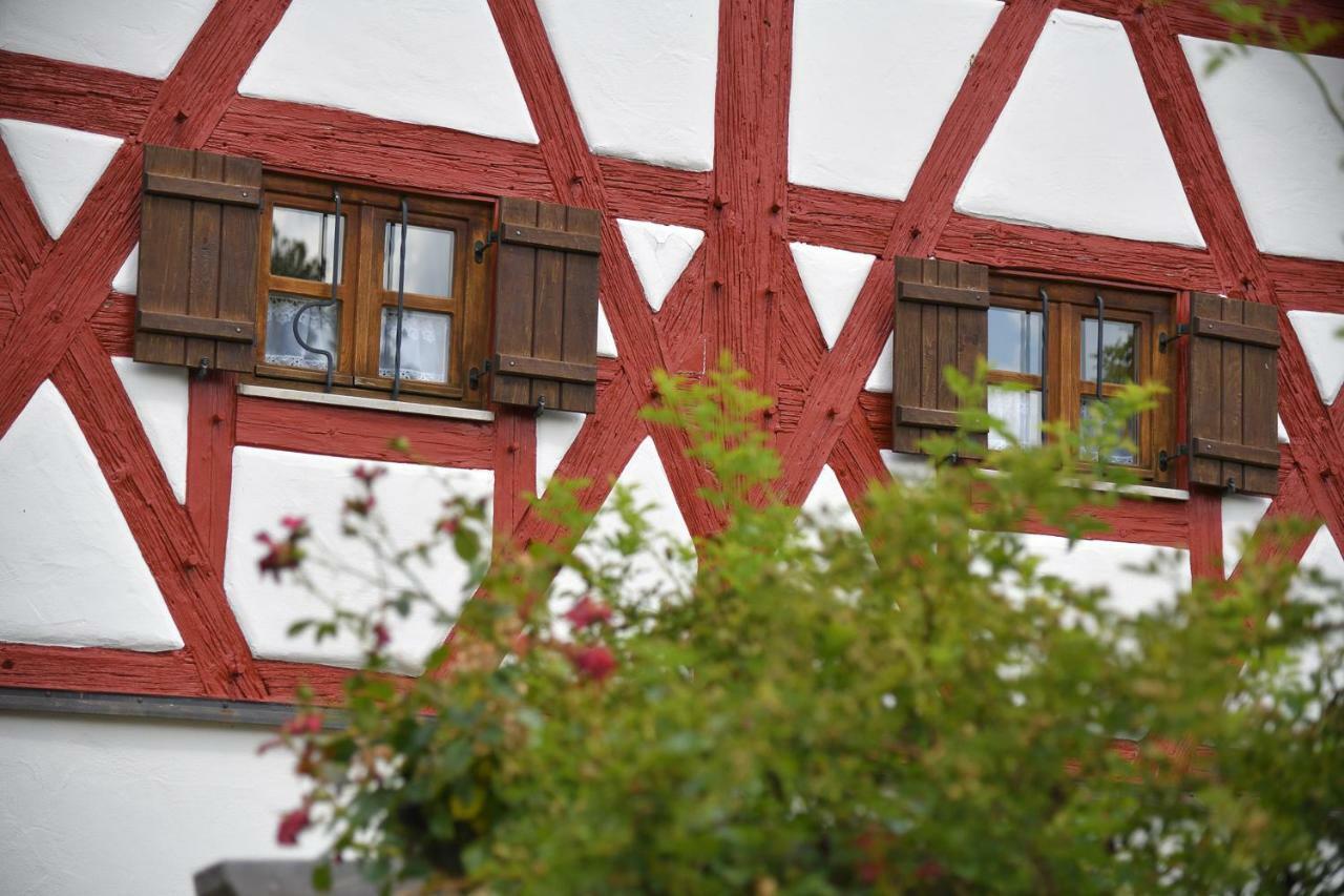 拜尔林利斯Jurahaus Hirschberg公寓 外观 照片